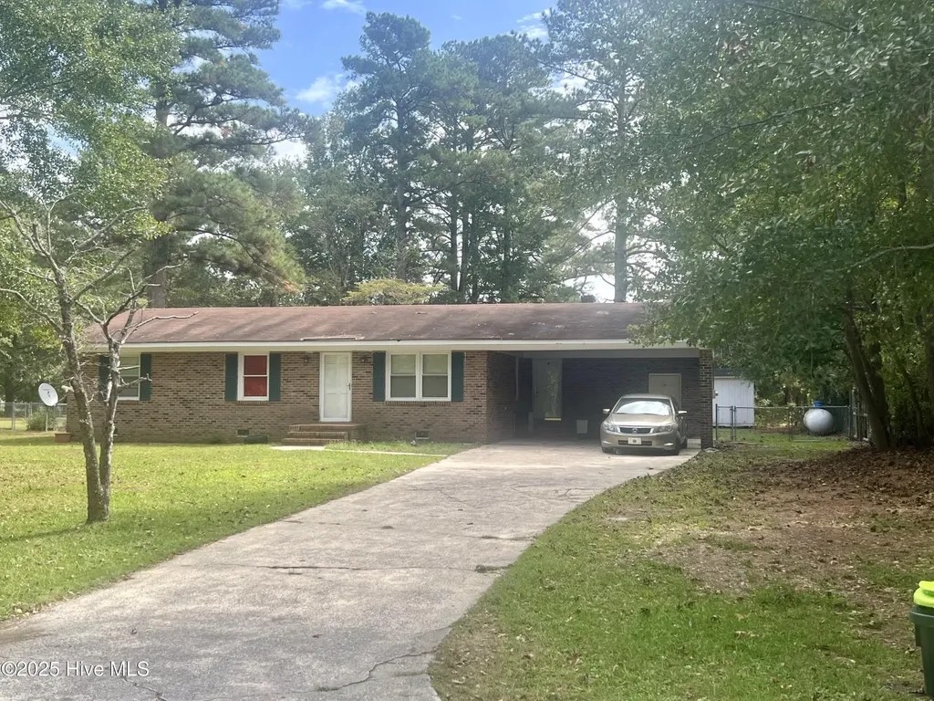 6567 Fairway Drive Grifton NC 28530