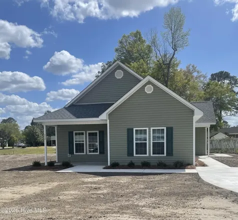 212 W Charity Road Rose Hill NC 28458
