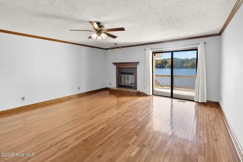 484 Lands End Road Fayetteville NC 28314