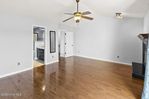 484 Lands End Road Fayetteville NC 28314