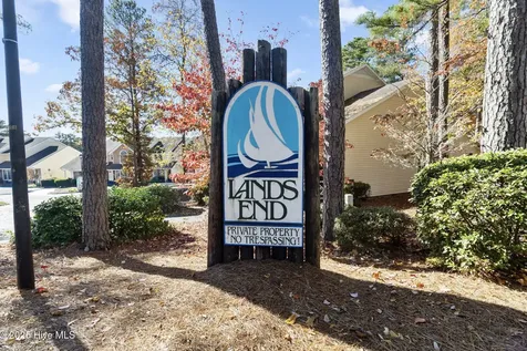 484 Lands End Road Fayetteville NC 28314