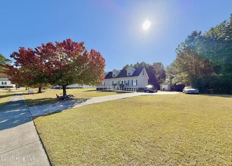 2917 Laurel Ridge Lane Kinston NC 28504