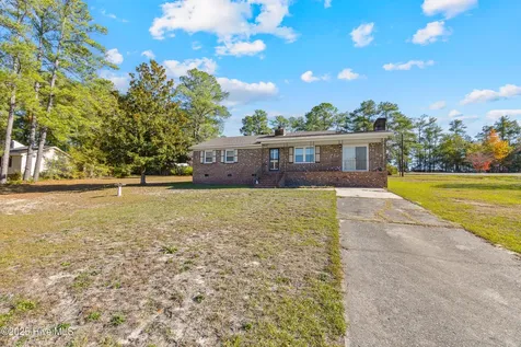 2400 Old Aberdeen Road Rockingham NC 28379