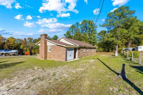 2400 Old Aberdeen Road Rockingham NC 28379
