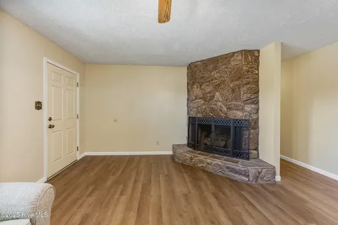 2400 Old Aberdeen Road Rockingham NC 28379