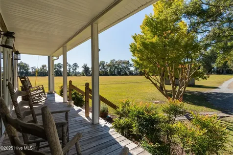 810 Madam Moores Lane New Bern NC 28562