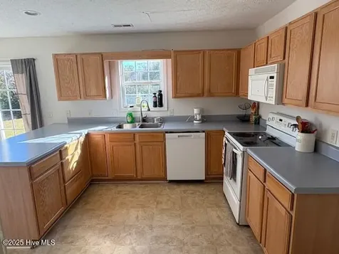 434 Meeting Street Beaufort NC 28516