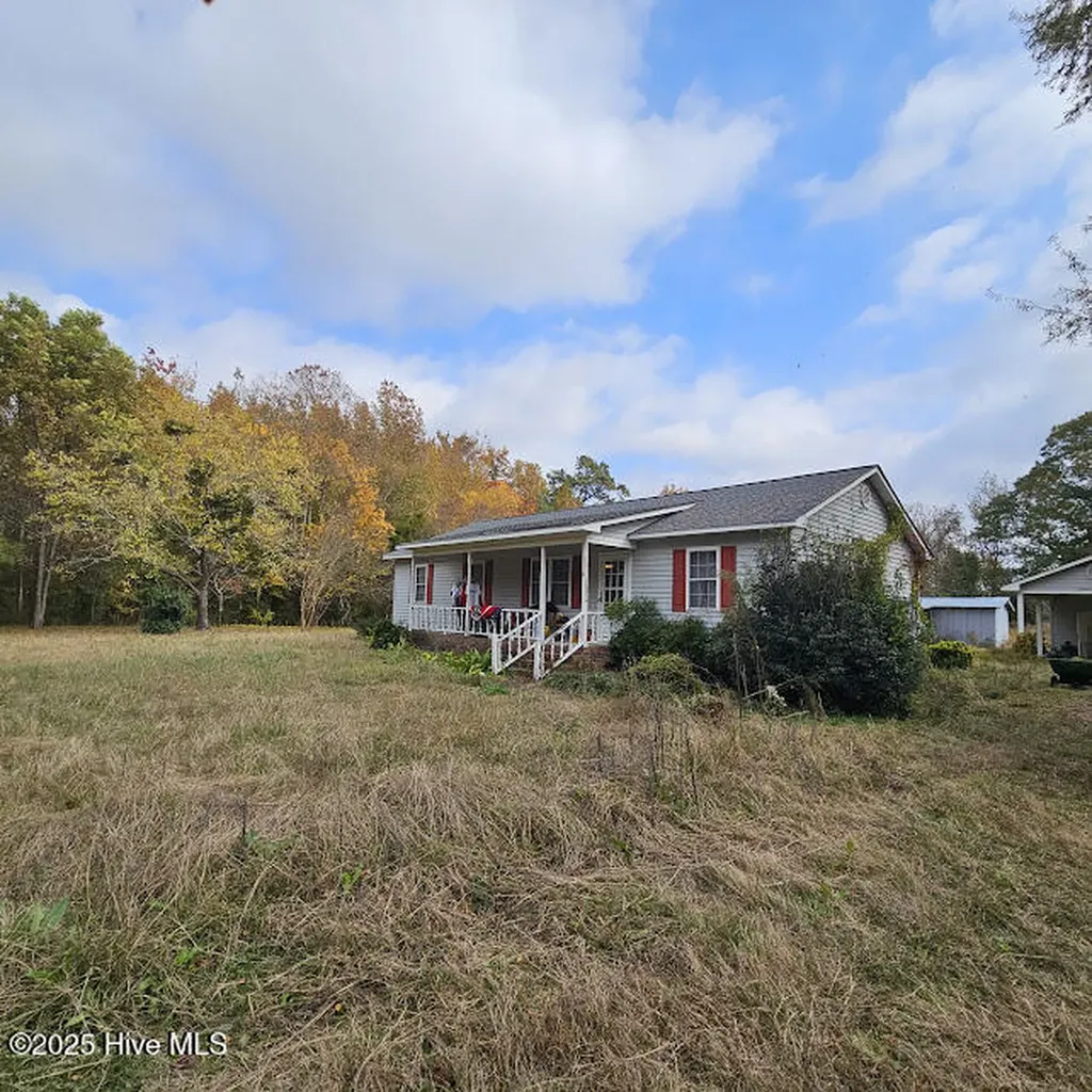 116 Casey Road Pembroke NC 28372