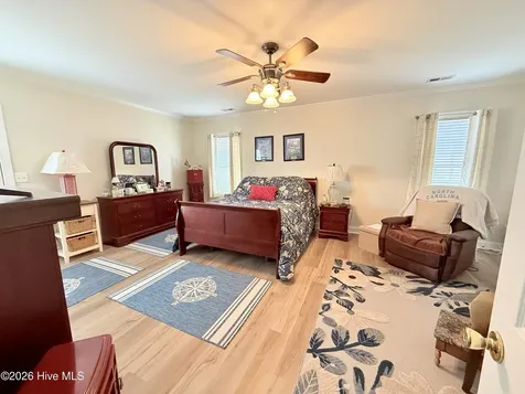 2050 Briarwood Drive Kinston NC 28501