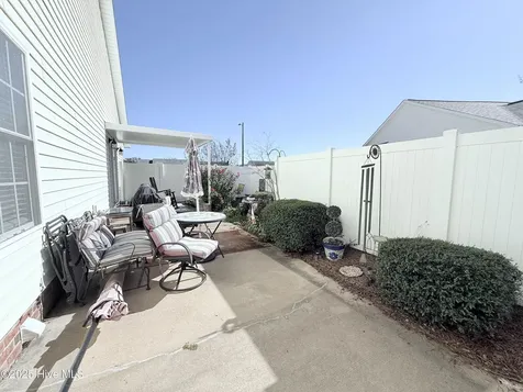 2050 Briarwood Drive Kinston NC 28501