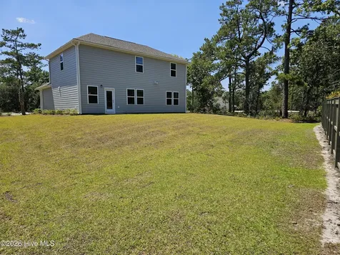 548 Glitter Bay Loop Shallotte NC 28470