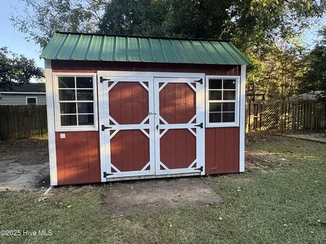 301 River Road Washington NC 27889