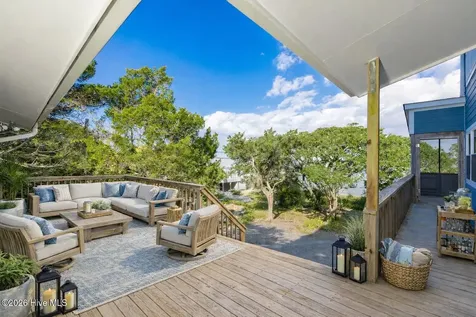 3904 Emerald Drive Emerald Isle NC 28594