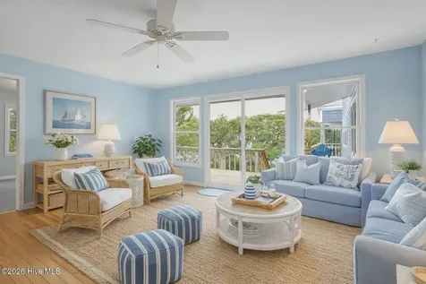 3904 Emerald Drive Emerald Isle NC 28594