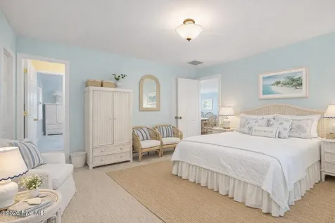 3904 Emerald Drive Emerald Isle NC 28594
