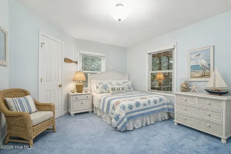 3904 Emerald Drive Emerald Isle NC 28594