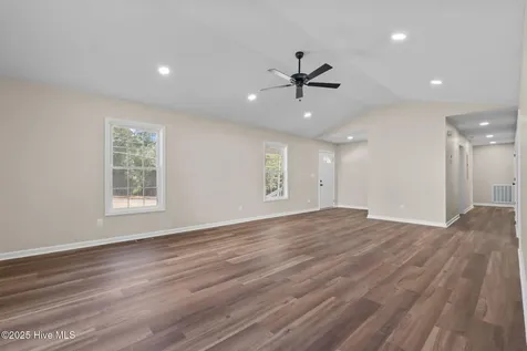 215 Beech Street Hamlet NC 28345