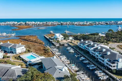 202 Lewis Drive Carolina Beach NC 28428
