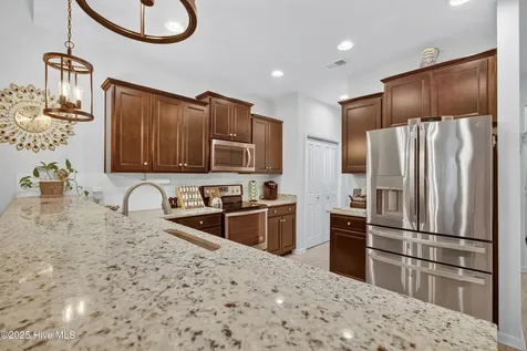 303 Bulkhead Bend Calabash NC 28467