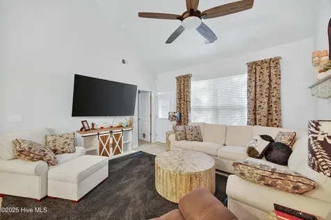 303 Bulkhead Bend Calabash NC 28467