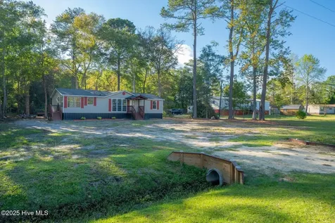 270 Duck Creek Road Washington NC 27889