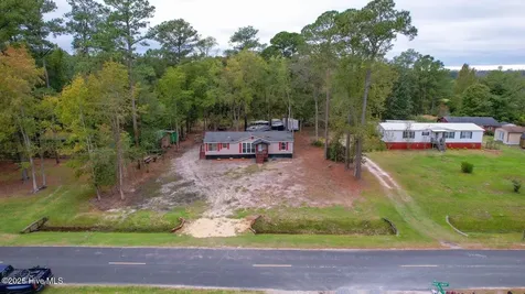 270 Duck Creek Road Washington NC 27889