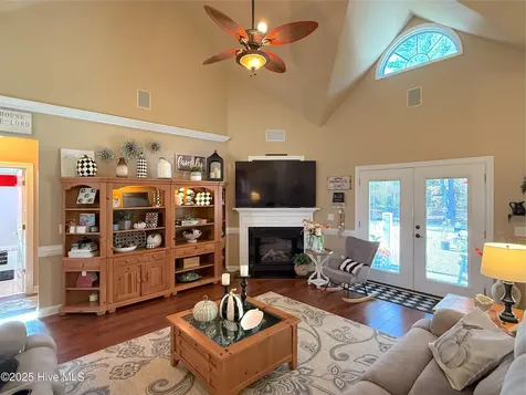 349 Barwick Drive Washington NC 27889