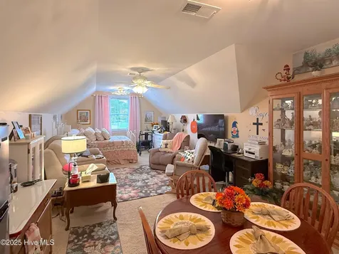 349 Barwick Drive Washington NC 27889