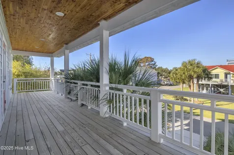 611 Third Street S Carolina Beach NC 28428