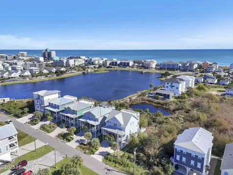 611 Third Street S Carolina Beach NC 28428
