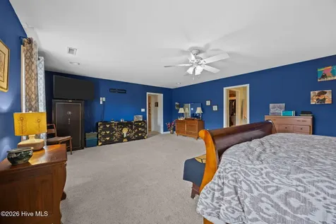 16 Port Side Lane Belhaven NC 27810