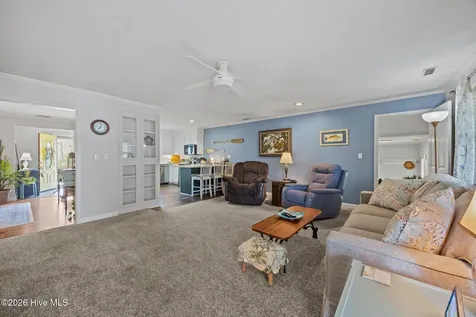 16 Port Side Lane Belhaven NC 27810