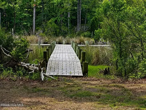 408 Tarpon Pointe Road Bath NC 27808