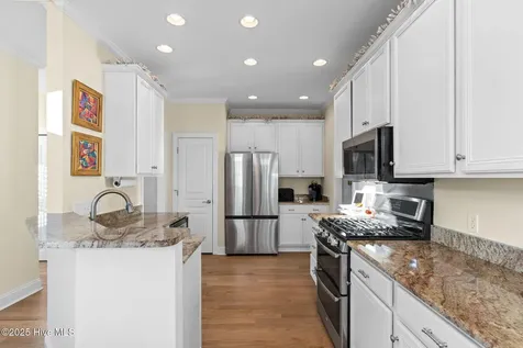 4223 W Tanager Court SE Southport NC 28461