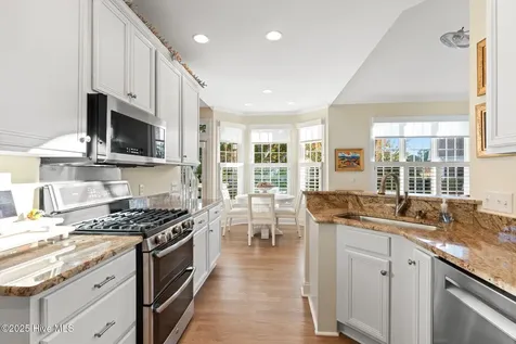 4223 W Tanager Court SE Southport NC 28461