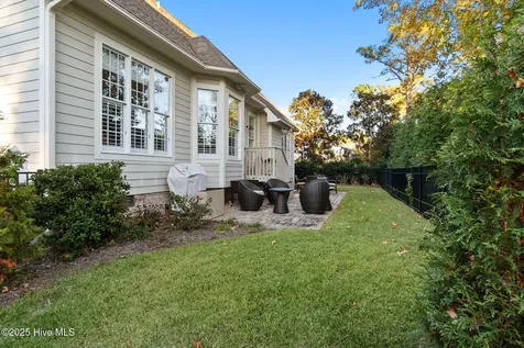 4223 W Tanager Court SE Southport NC 28461