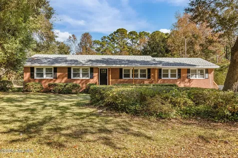 119 Futch Creek Road Wilmington NC 28411