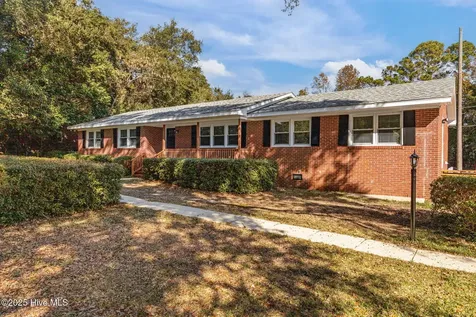 119 Futch Creek Road Wilmington NC 28411