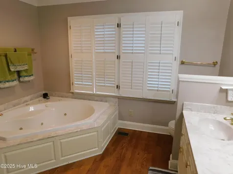 510 S Wilkinson Drive Laurinburg NC 28352