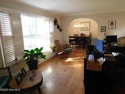 510 S Wilkinson Drive Laurinburg NC 28352