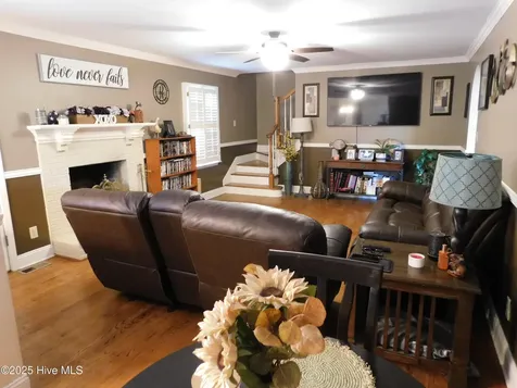 510 S Wilkinson Drive Laurinburg NC 28352