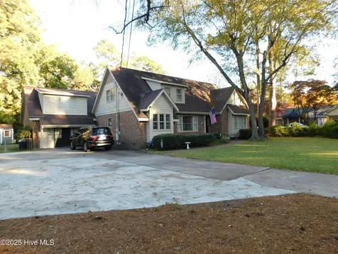 510 S Wilkinson Drive Laurinburg NC 28352