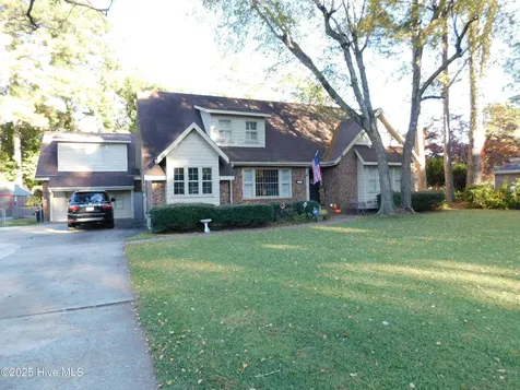510 S Wilkinson Drive Laurinburg NC 28352