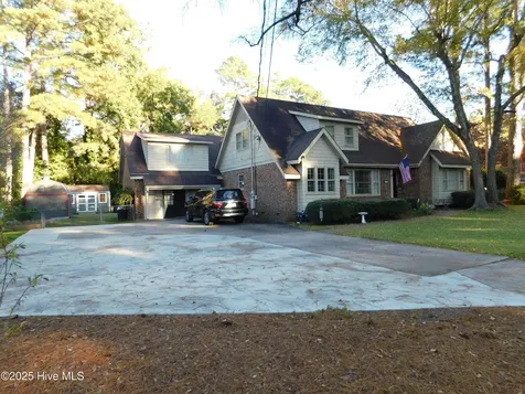 510 S Wilkinson Drive Laurinburg NC 28352