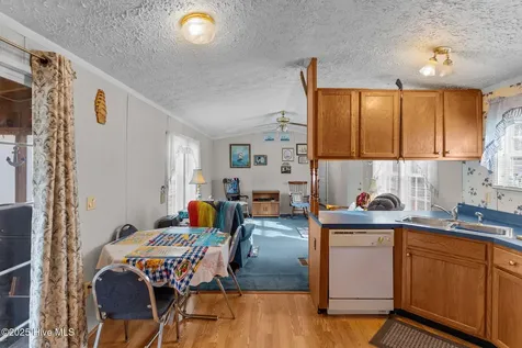 4568 Cedar Street SE Southport NC 28461