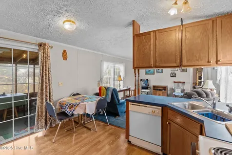 4568 Cedar Street SE Southport NC 28461