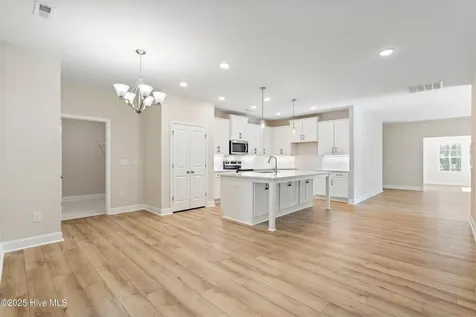 822 Red Sky Drive NE Winnabow NC 28479
