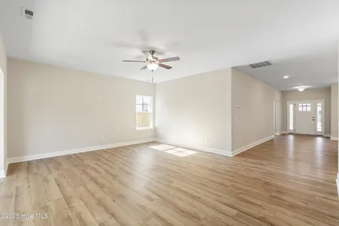 822 Red Sky Drive NE Winnabow NC 28479
