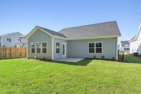 822 Red Sky Drive NE Winnabow NC 28479
