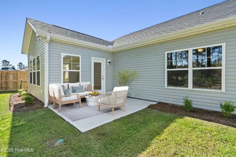 822 Red Sky Drive NE Winnabow NC 28479